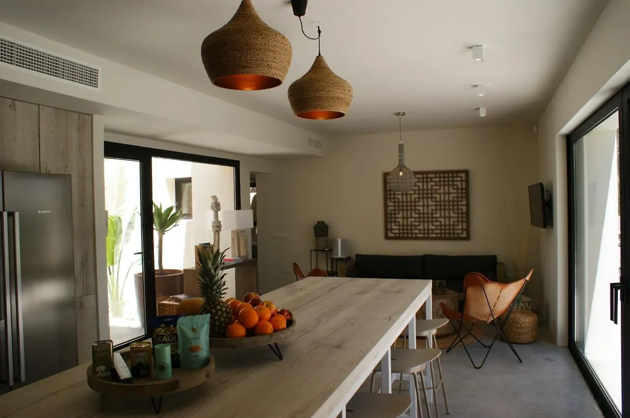 Extravagant Ibiza Villa Casa Tranquila Sargamassa 5 Bedrooms Fantastic Sea Views Private Pool Santa Eulalia Santa Eularia des Riu 0*,  İspanya